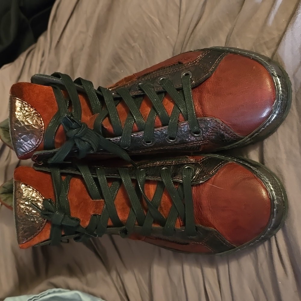 Khrio shoes